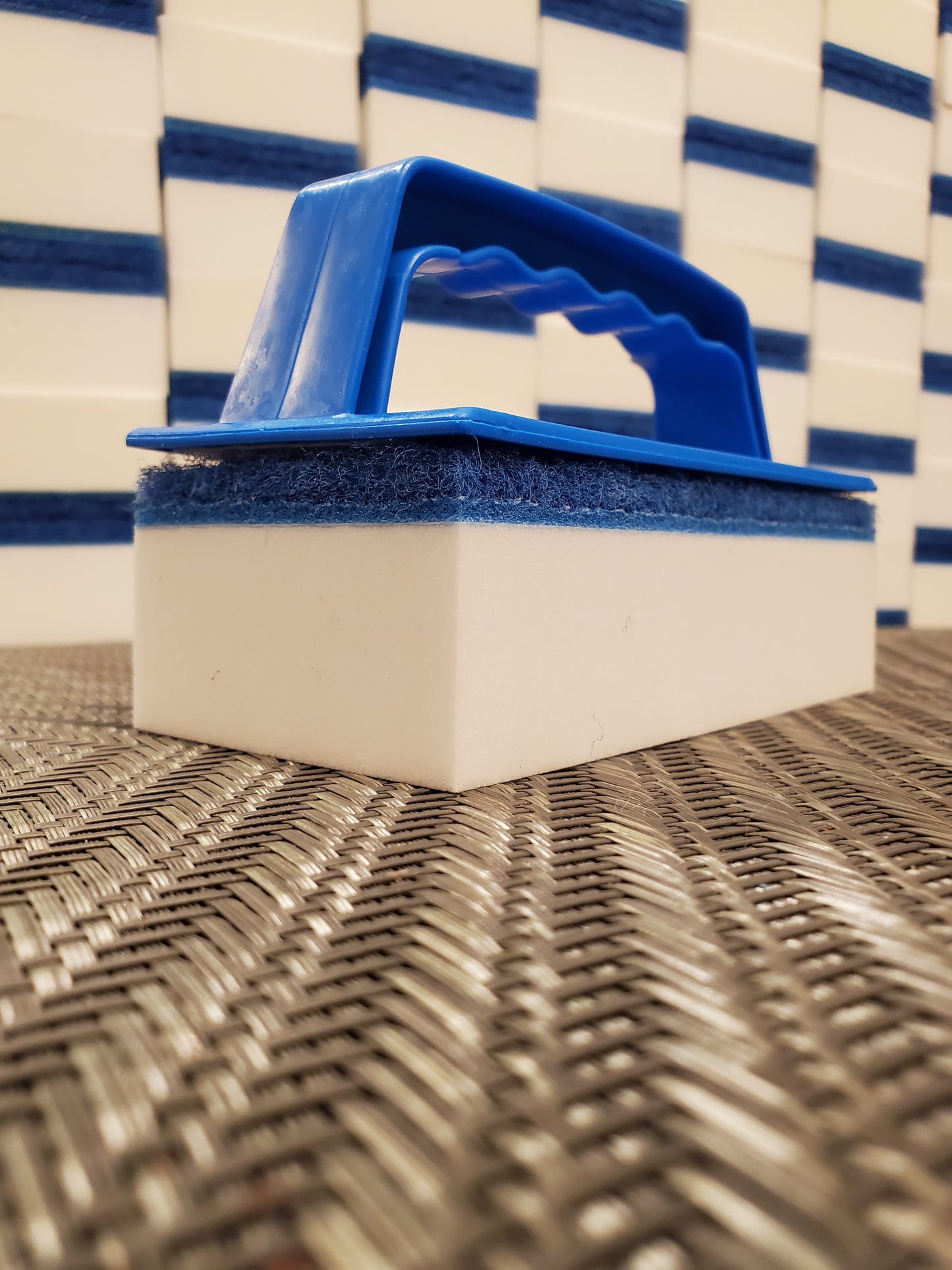 10 Pack XXL High Density Wipe Out Eraser Plus 2 Free Handles